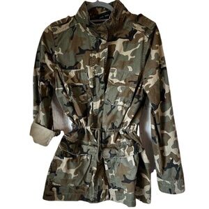Love Tree Camouflage Women’s Utility Jacket with Drawstring Waist - Size Medium